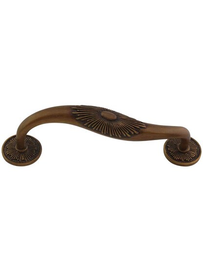 Sunburst Drawer Pull - 5 inch Center-to-Center in Estate Dover.